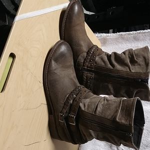 Size 10 M Ladies boots